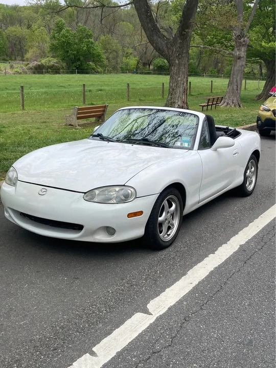 2001 Mazda NB MX-5 Miata - Image 6 of 14