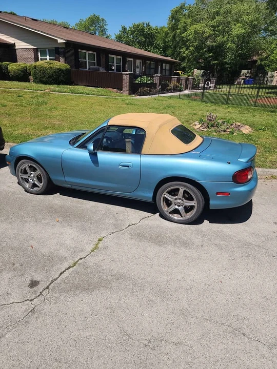 2001 Mazda NB MX-5 Miata - Image 5 of 5