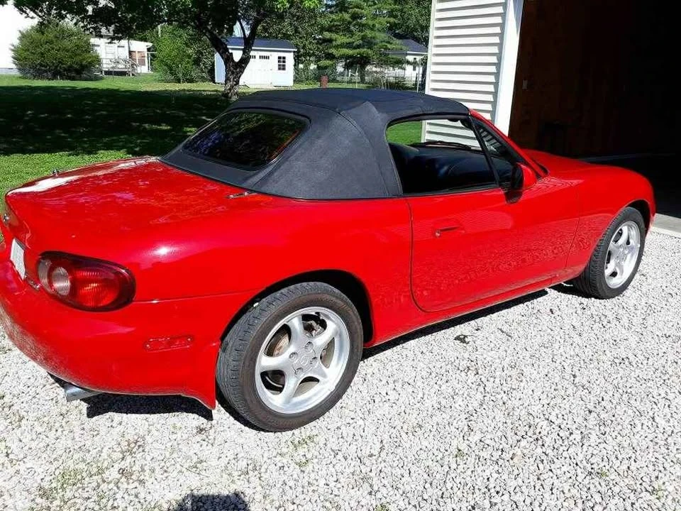 2001 Mazda NB MX-5 Miata - Image 10 of 10
