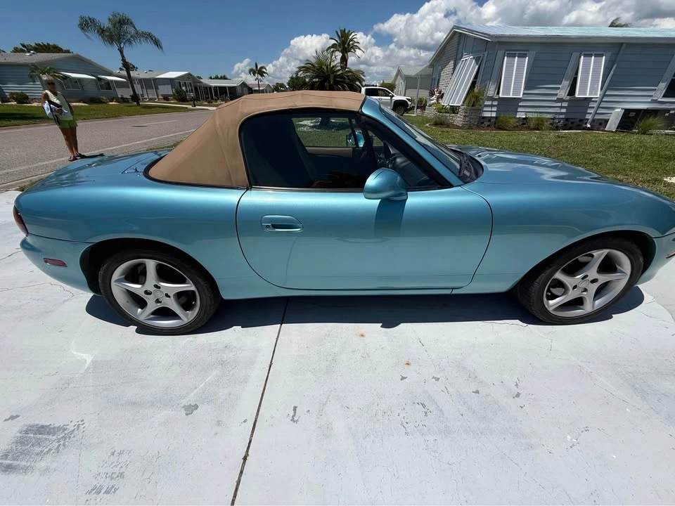 2001 Mazda NB MX-5 Miata - Image 8 of 10