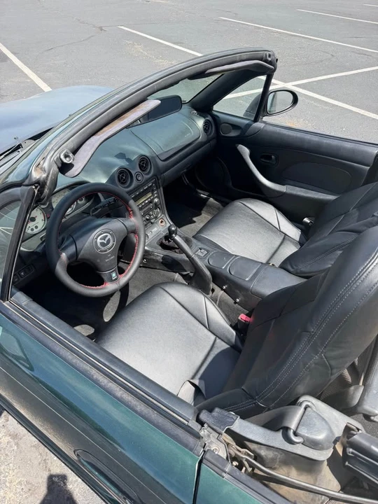 2001 Mazda NB MX-5 Miata - Image 3 of 7