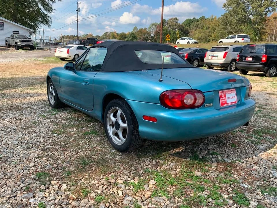 2001 Mazda NB MX-5 Miata - Image 5 of 19