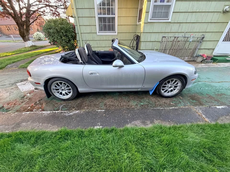2001 Mazda NB MX-5 Miata - Image 4 of 5