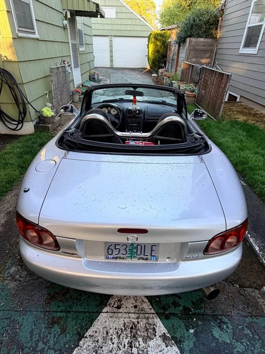 2001 Mazda NB MX-5 Miata - Image 2 of 5