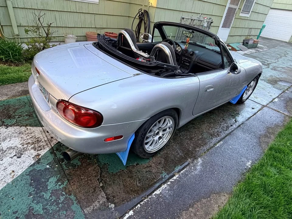 2001 Mazda NB MX-5 Miata - Image 3 of 5