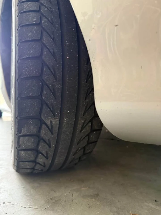2001 Mazda NB MX-5 Miata - Image 2 of 20