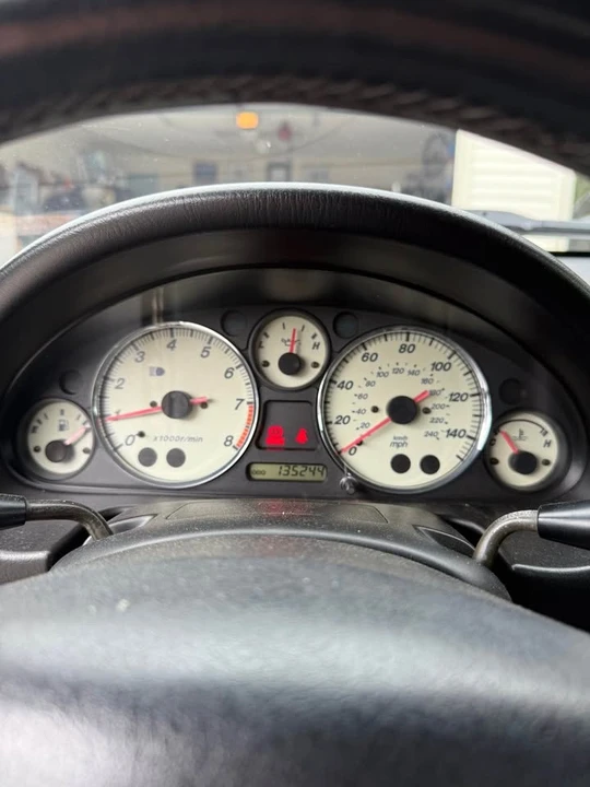 2001 Mazda NB MX-5 Miata - Image 10 of 20