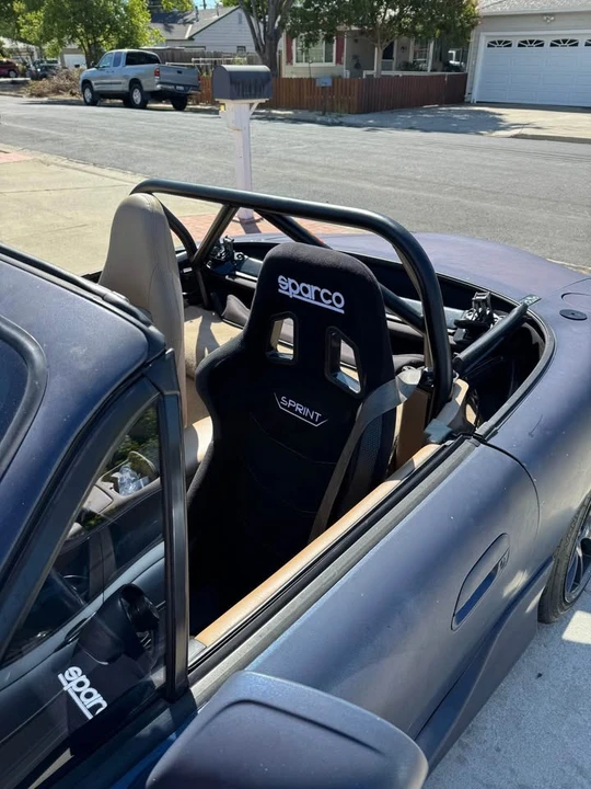 2001 Mazda NB MX-5 Miata - Image 5 of 7