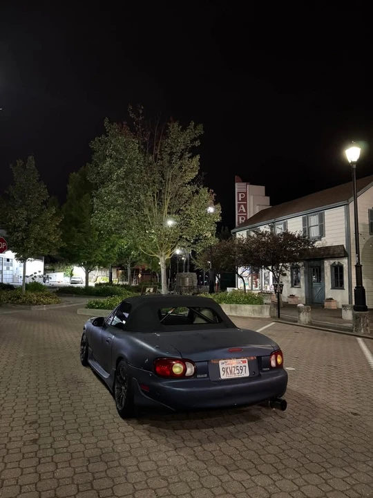 2001 Mazda NB MX-5 Miata - Image 4 of 7