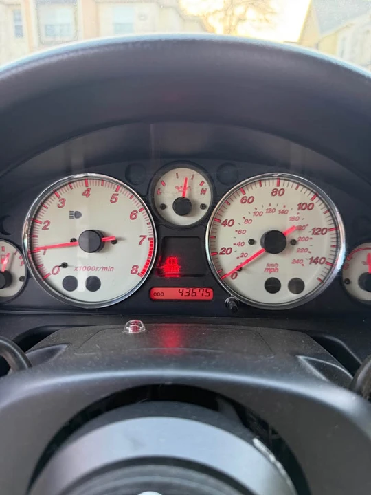 2001 Mazda NB MX-5 Miata - Image 3 of 4