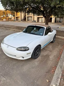 2001 Mazda MX-5 Miata LS