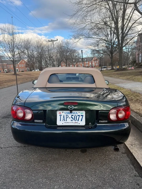 2001 Mazda NB MX-5 Miata - Image 4 of 10