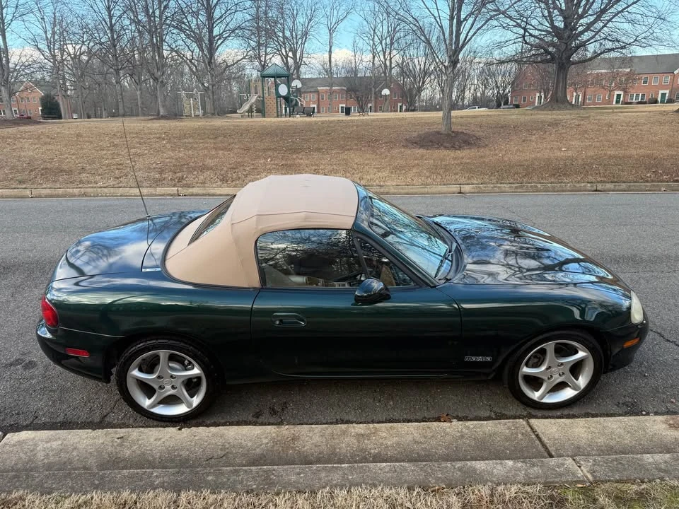 2001 Mazda NB MX-5 Miata - Image 2 of 10