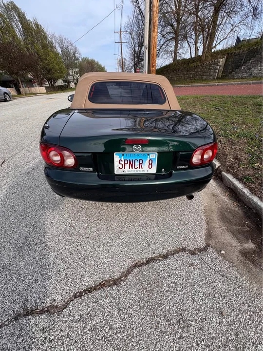 2001 Mazda NB MX-5 Miata - Image 5 of 8