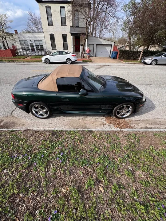 2001 Mazda NB MX-5 Miata - Image 4 of 8
