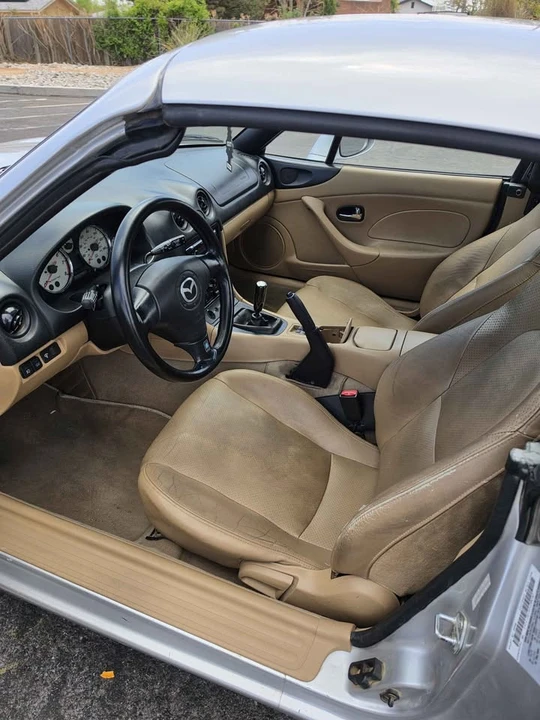 2001 Mazda NB MX-5 Miata - Image 6 of 9
