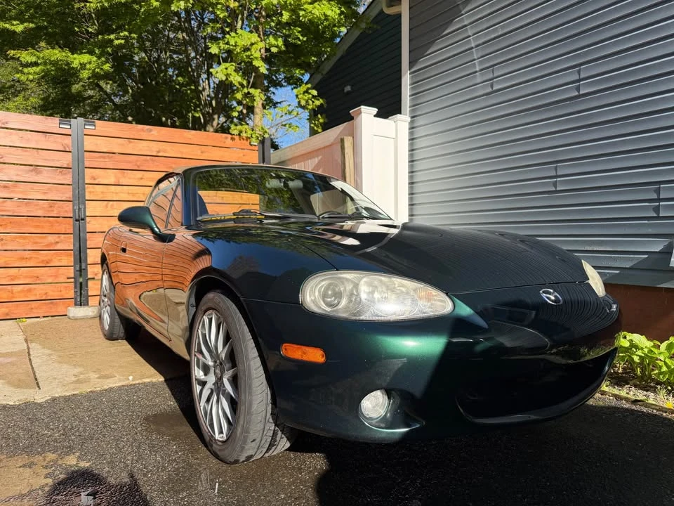 2001 Mazda NB MX-5 Miata - Image 2 of 17