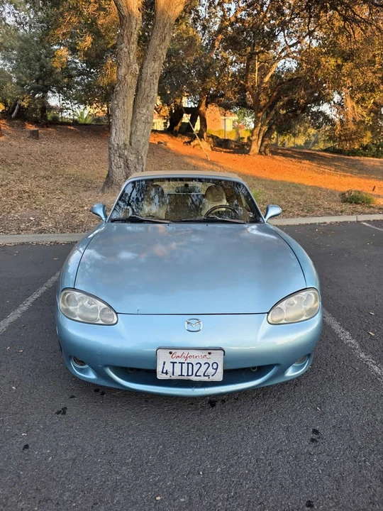 2001 Mazda NB MX-5 Miata - Image 5 of 12