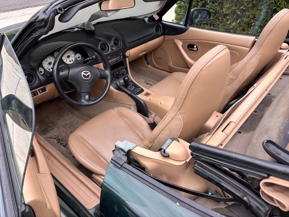 2001 Mazda NB MX-5 Miata - Image 4 of 16