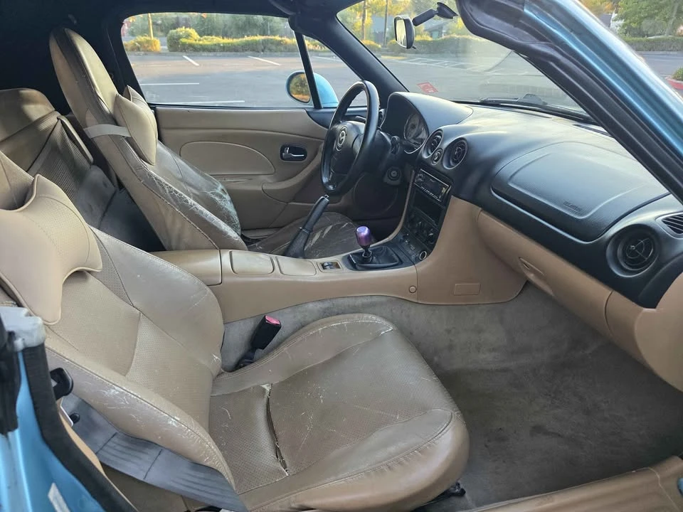 2001 Mazda NB MX-5 Miata - Image 11 of 12
