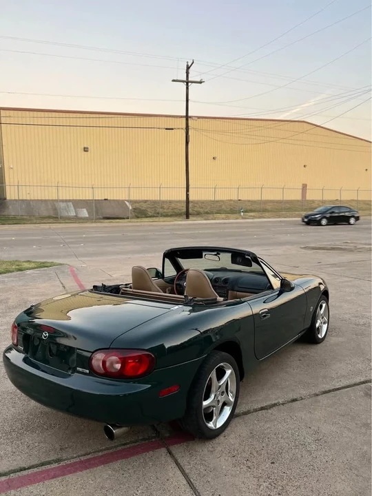 2001 Mazda NB MX-5 Miata - Image 4 of 15