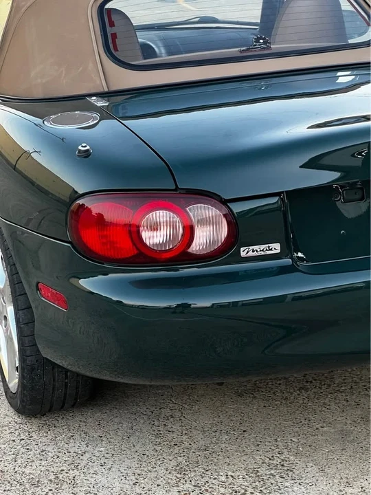 2001 Mazda NB MX-5 Miata - Image 3 of 15