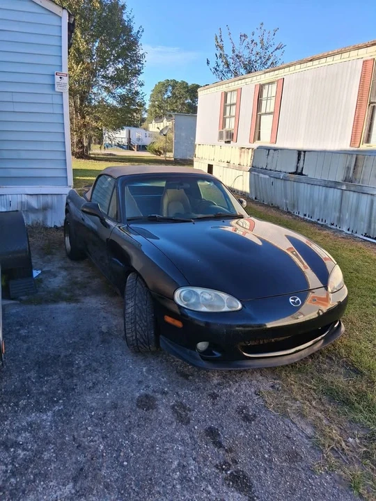 2001 Mazda NB MX-5 Miata - Image 8 of 10