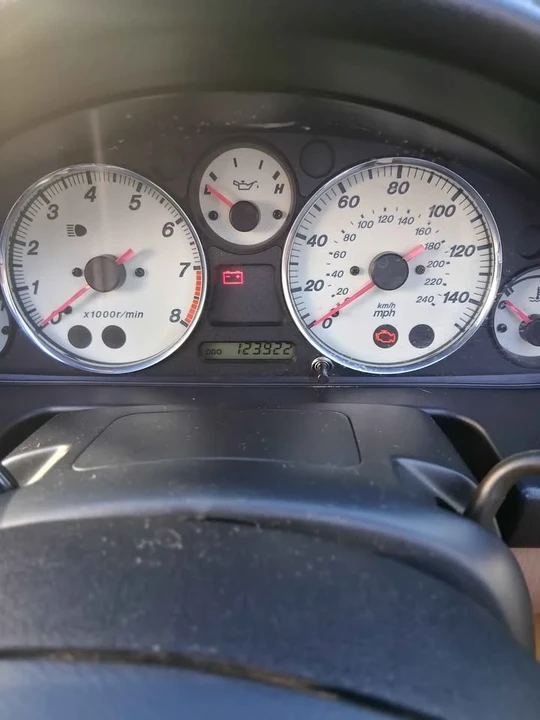 2001 Mazda NB MX-5 Miata - Image 4 of 10