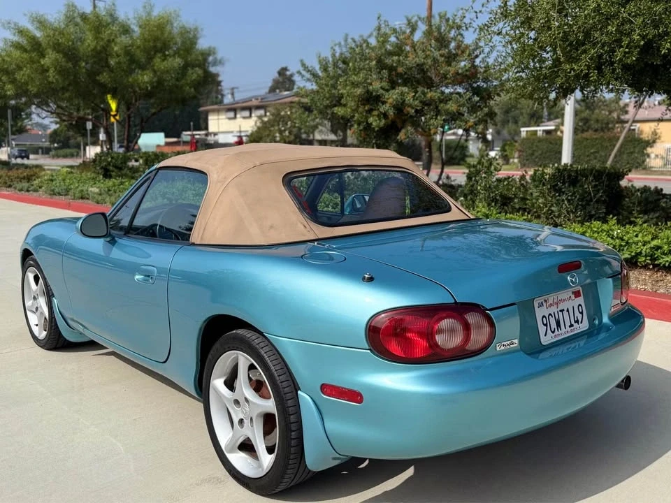 2001 Mazda NB MX-5 Miata - Image 3 of 13