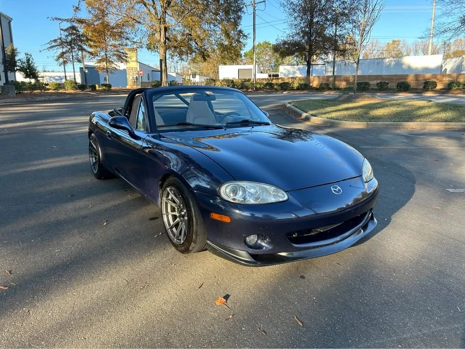 2001 Mazda NB MX-5 Miata - Image 3 of 15