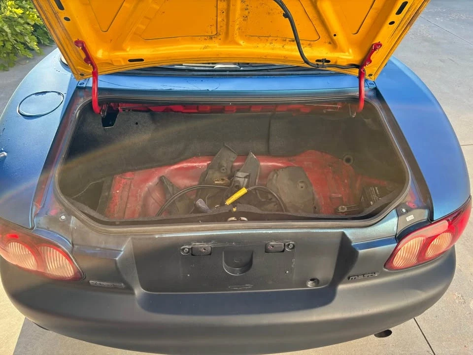 2001 Mazda NB MX-5 Miata - Image 7 of 7