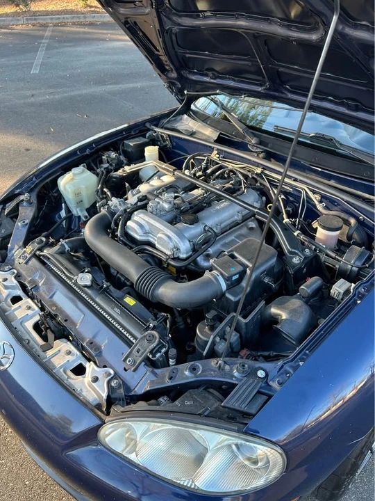 2001 Mazda NB MX-5 Miata - Image 15 of 15