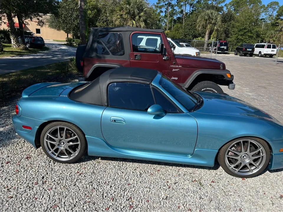 2001 Mazda NB MX-5 Miata - Image 16 of 17