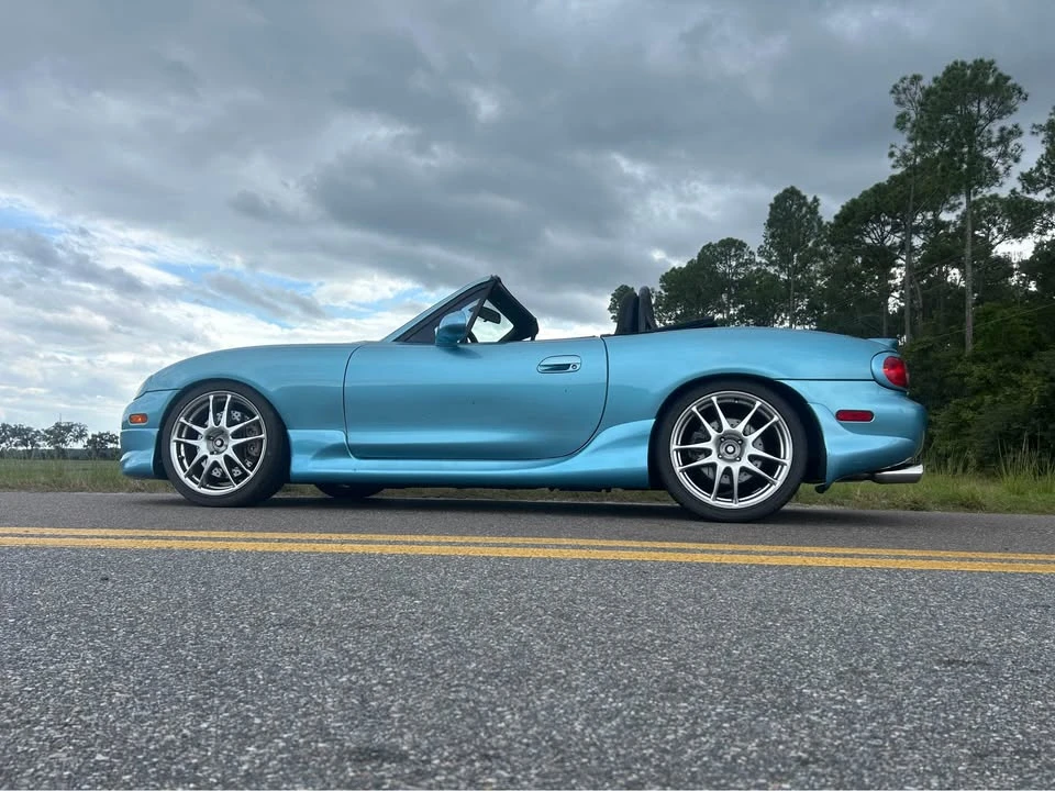 2001 Mazda NB MX-5 Miata - Image 4 of 17