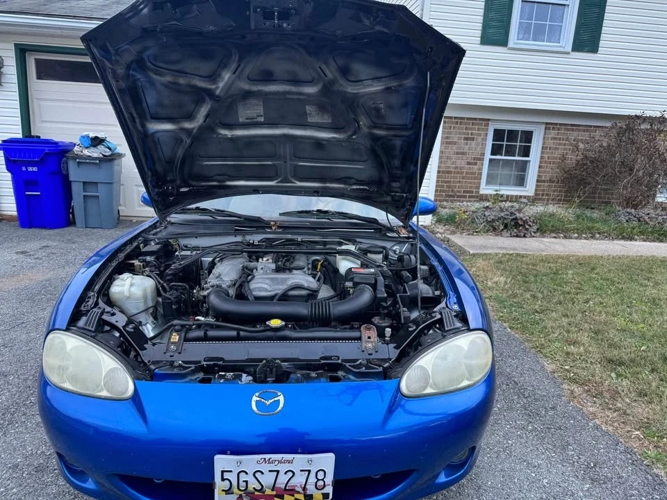 2001 Mazda NB MX-5 Miata - Image 2 of 12