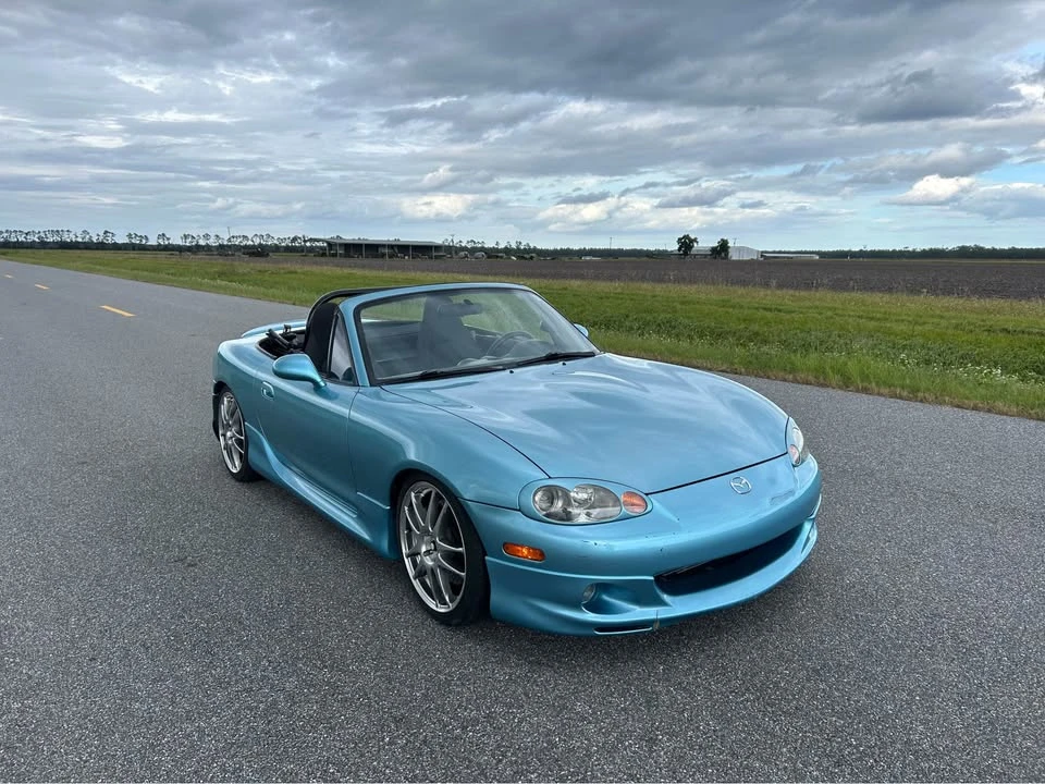 2001 Mazda NB MX-5 Miata - Image 3 of 17