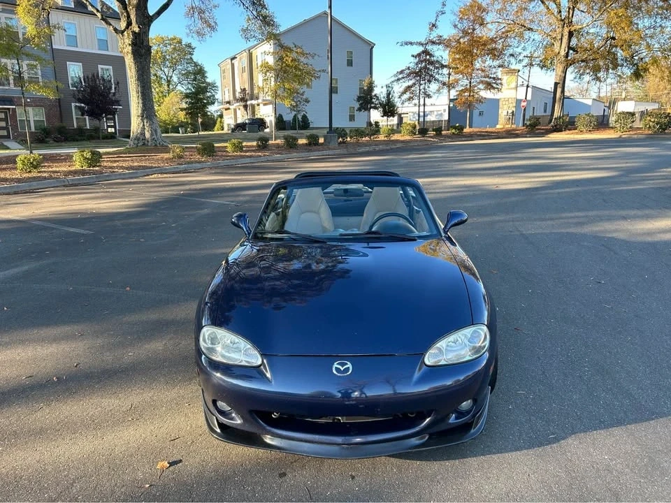 2001 Mazda NB MX-5 Miata - Image 2 of 15