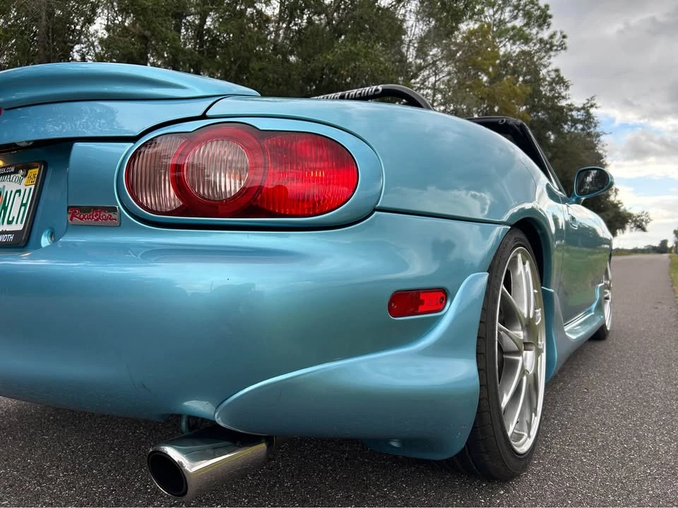 2001 Mazda NB MX-5 Miata - Image 5 of 17