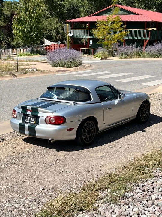2001 Mazda NB MX-5 Miata - Image 2 of 18