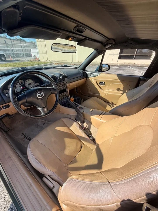 2001 Mazda NB MX-5 Miata - Image 10 of 20
