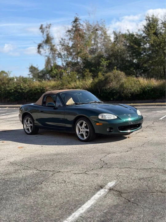 2001 Mazda NB MX-5 Miata - Image 9 of 20