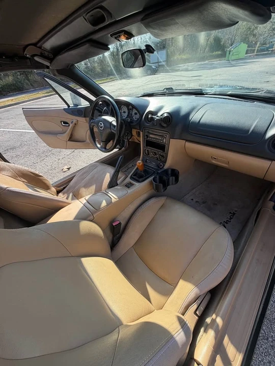 2001 Mazda NB MX-5 Miata - Image 11 of 20