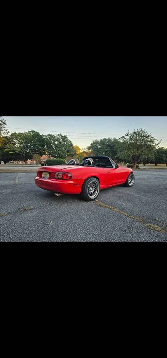 2001 Mazda NA MX-5 Miata - Image 3 of 8