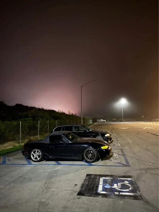 2001 Mazda NB MX-5 Miata - Image 3 of 3