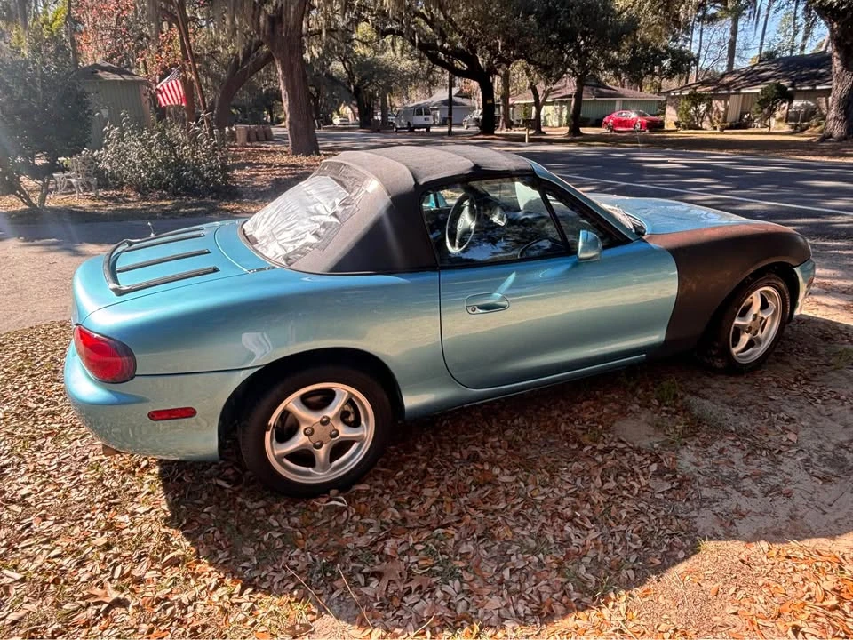 2001 Mazda NB MX-5 Miata - Image 3 of 7