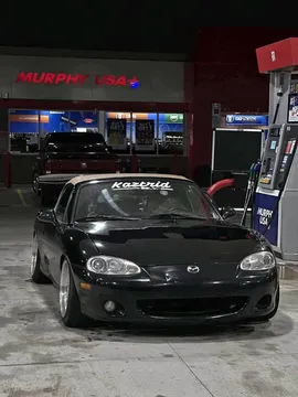 2001 Mazda MX-5 Miata LS Convertible