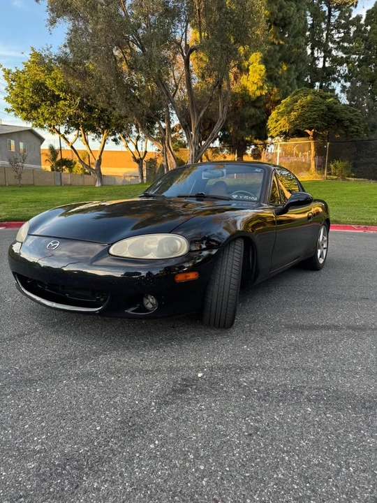 2001 Mazda NB MX-5 Miata - Image 9 of 9