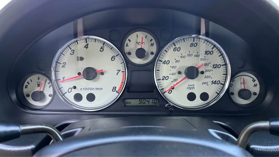 2001 Mazda NB MX-5 Miata - Image 9 of 10