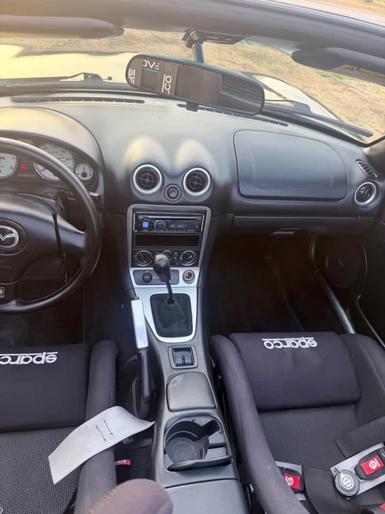 2001 Mazda NB MX-5 Miata - Image 6 of 9