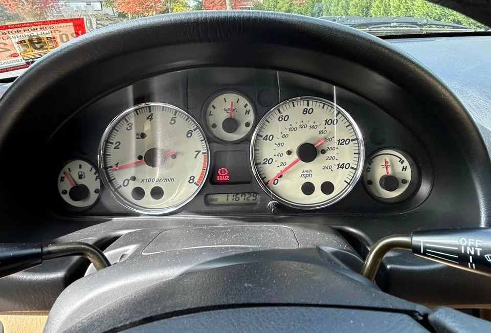 2001 Mazda NB MX-5 Miata - Image 9 of 11